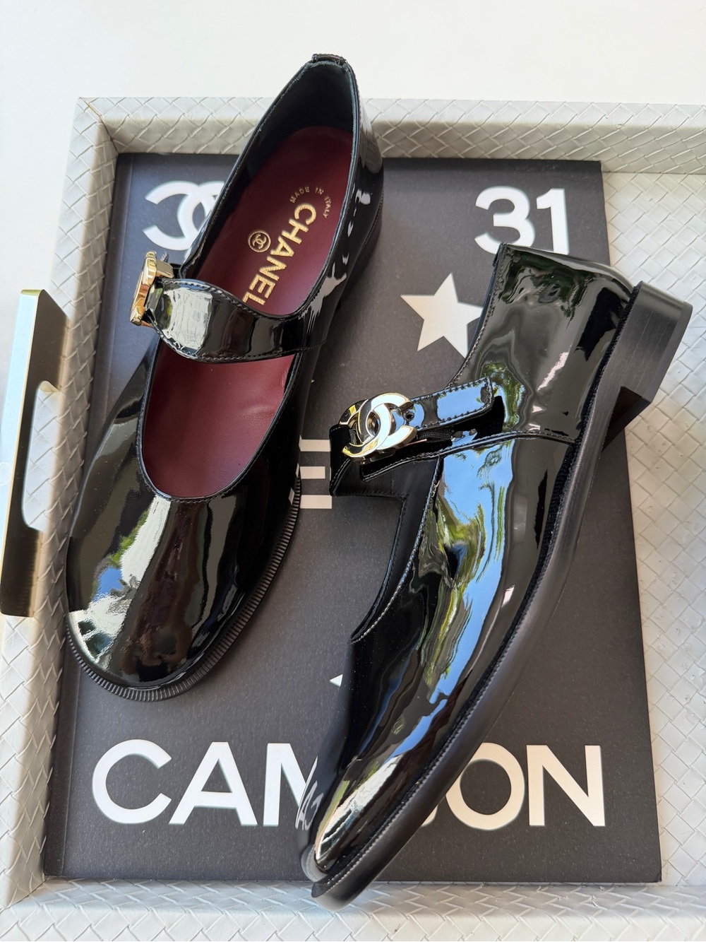 CHANEL 26B BLACK PATENT LEATHER MARYJANES GOLD CC LOGO ADJUSTABLE LOCK FLATS 38C - Picture 7 of 17